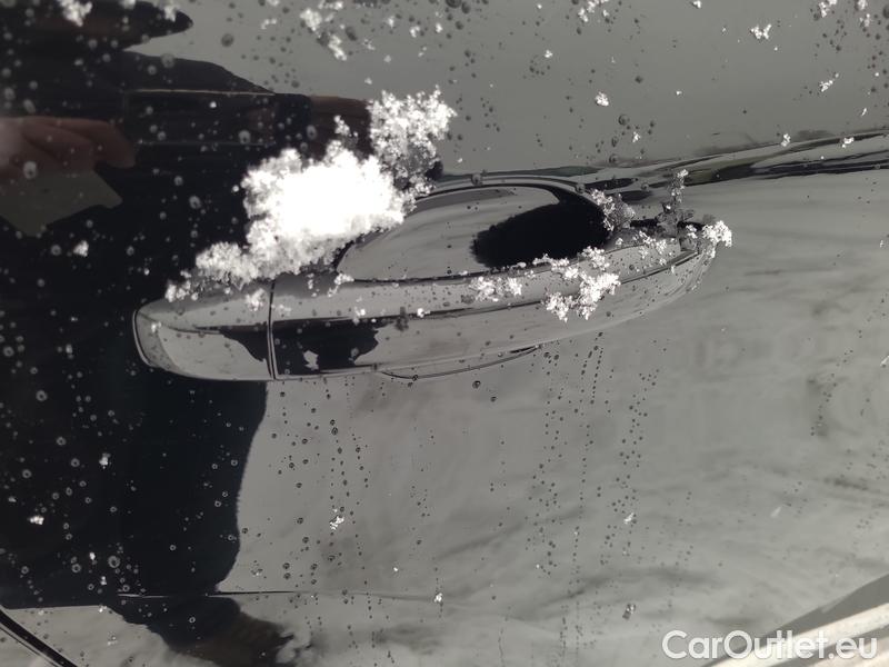  Renault  Captur  (2020)  E-TECH 160 Intens AT #9