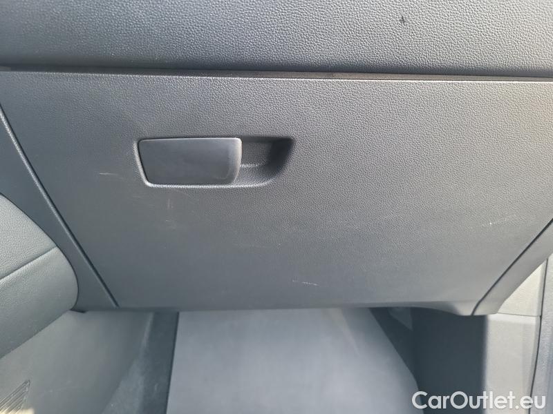  Renault  Captur  (2020)  E-TECH 160 Intens AT #25