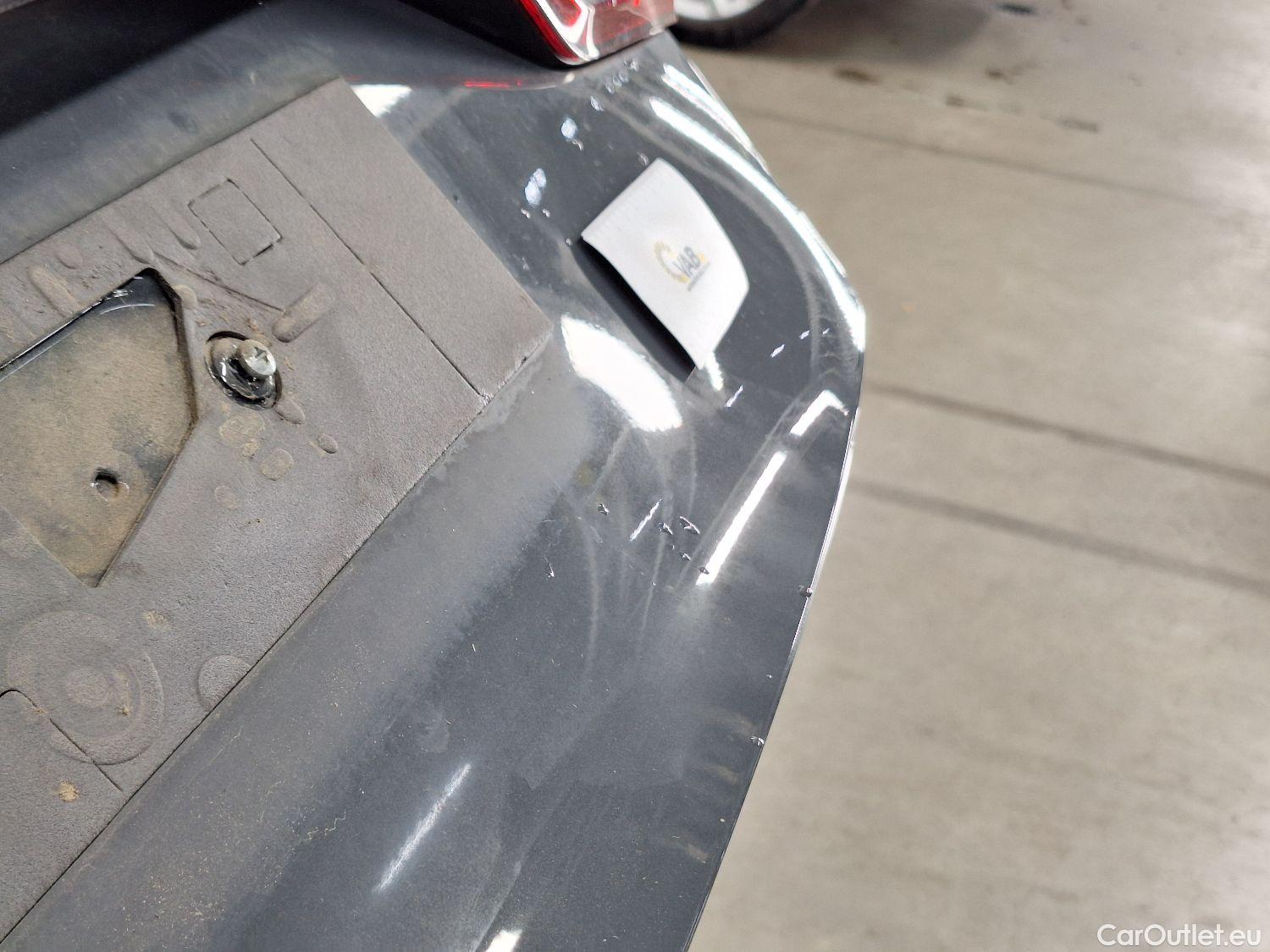  Audi  A3 Audi,  Berline FL'16, Audi  Berline 2.0 TDi 35 110kW S tronic Bus Ed 4 #42