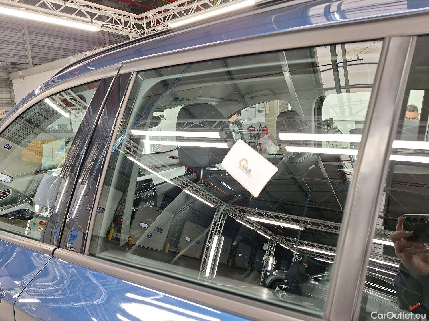  Bmw  X1 BMW,  FL'19, BMW  sDrive16dA (85 kW) 5d #33