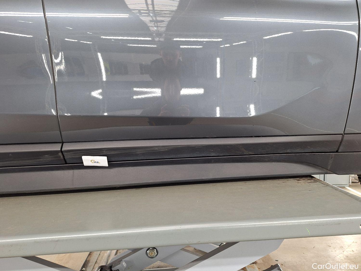  Bmw  X1 BMW,  FL'19, BMW  sDrive18d (110 kW) 5d #14