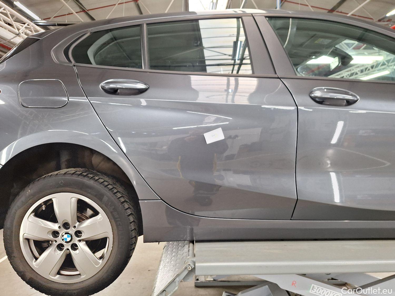  Bmw  Serie 1 BMW, 1-serie '19, BMW 1 Reeks Hatch 116dA (85 kW) 5d #16