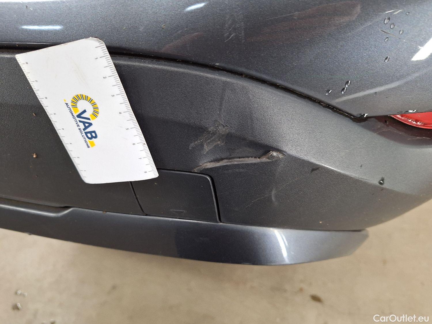  Bmw  X1 BMW,  FL'19, BMW  sDrive18iA (100 kW) 5d #27