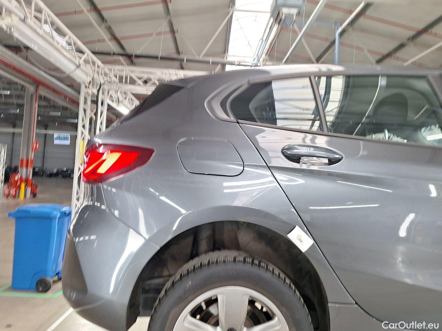  Bmw  Serie 1 BMW, 1-serie '19, BMW 1 Reeks Hatch 116dA (85 kW) 5d #18