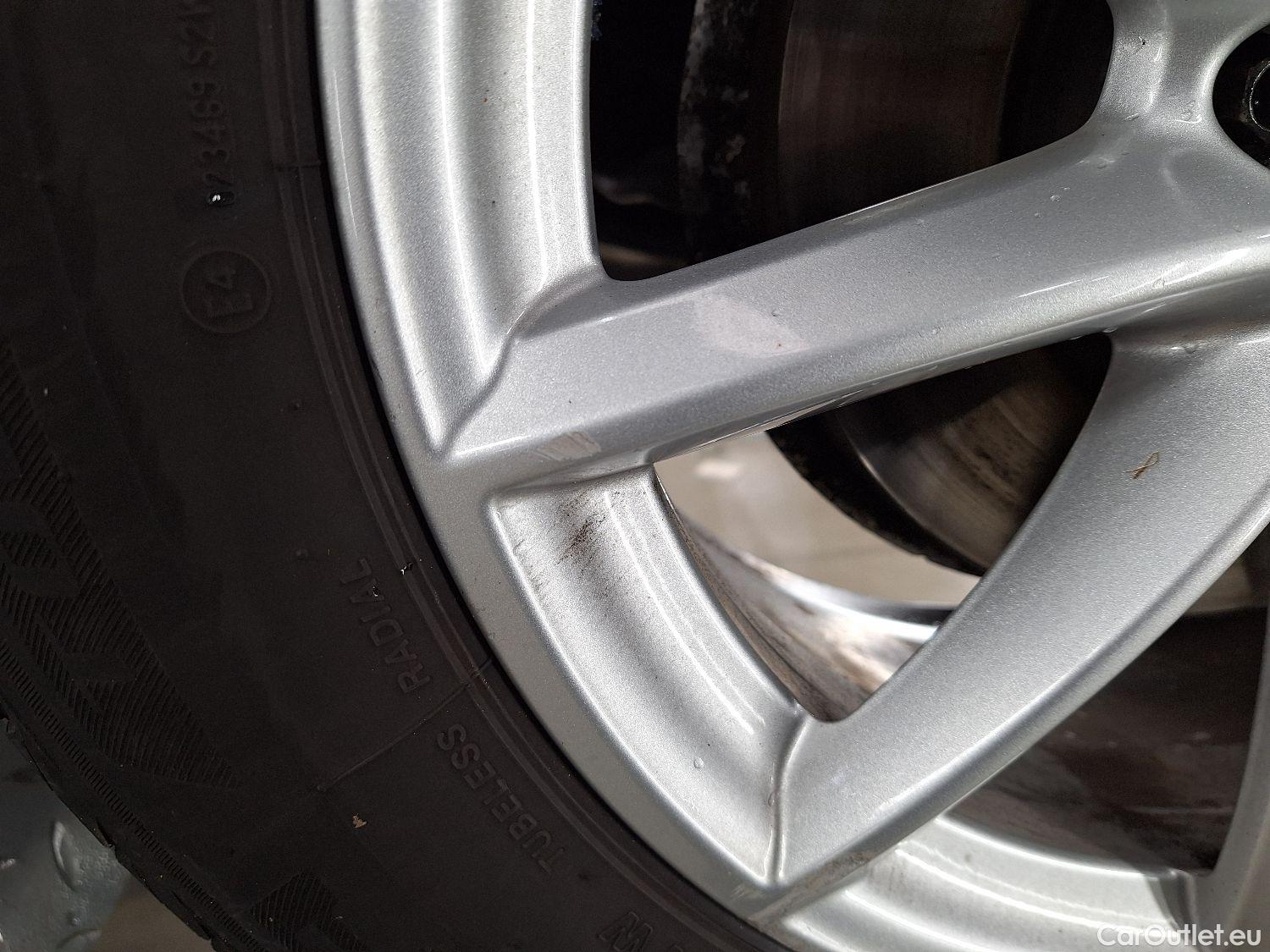  Bmw  X1 BMW,  FL'19, BMW  sDrive16dA (85 kW) 5d #7