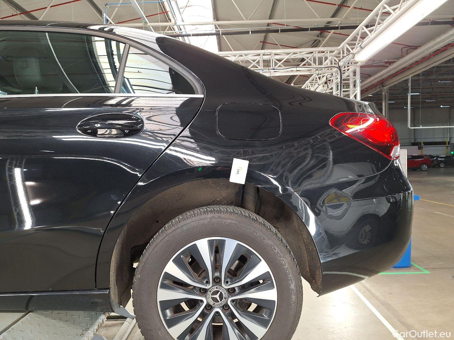  Mercedes  A-Klasse Mercedes, A-Class Berline '18, Mercedes-Benz  Limousine A 180 d 4d #33