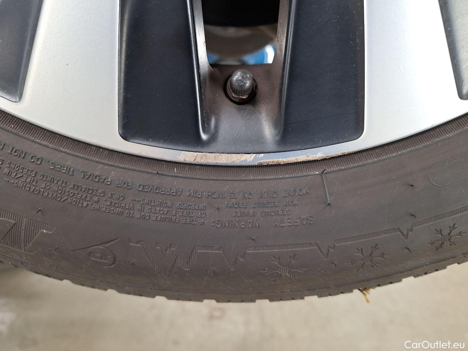  Mercedes  A-Klasse Mercedes, A-Class Berline '18, Mercedes-Benz  Limousine A 180 d 4d #20