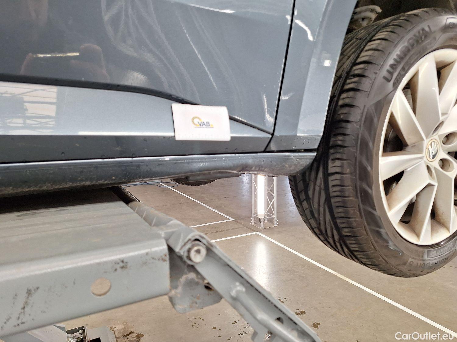  Skoda  Superb Skoda,  Combi FL'19, Skoda  Combi 2.0 CRTDI 110kW DSG7 Style 5d #3