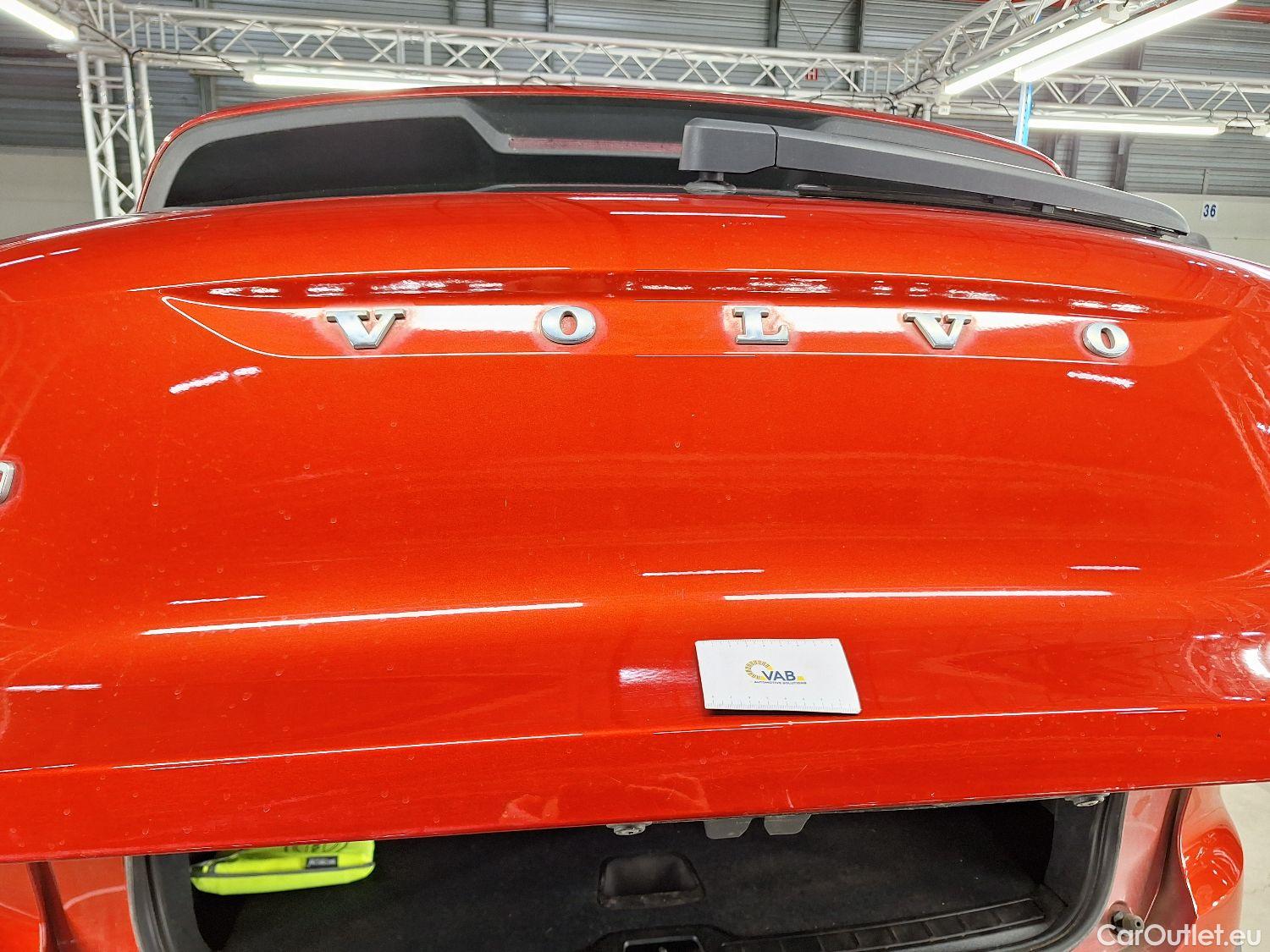  Volvo  XC 40 Volvo, XC40 '17, Volvo XC40 T3 Geartronic Momentum Pro 5d #45