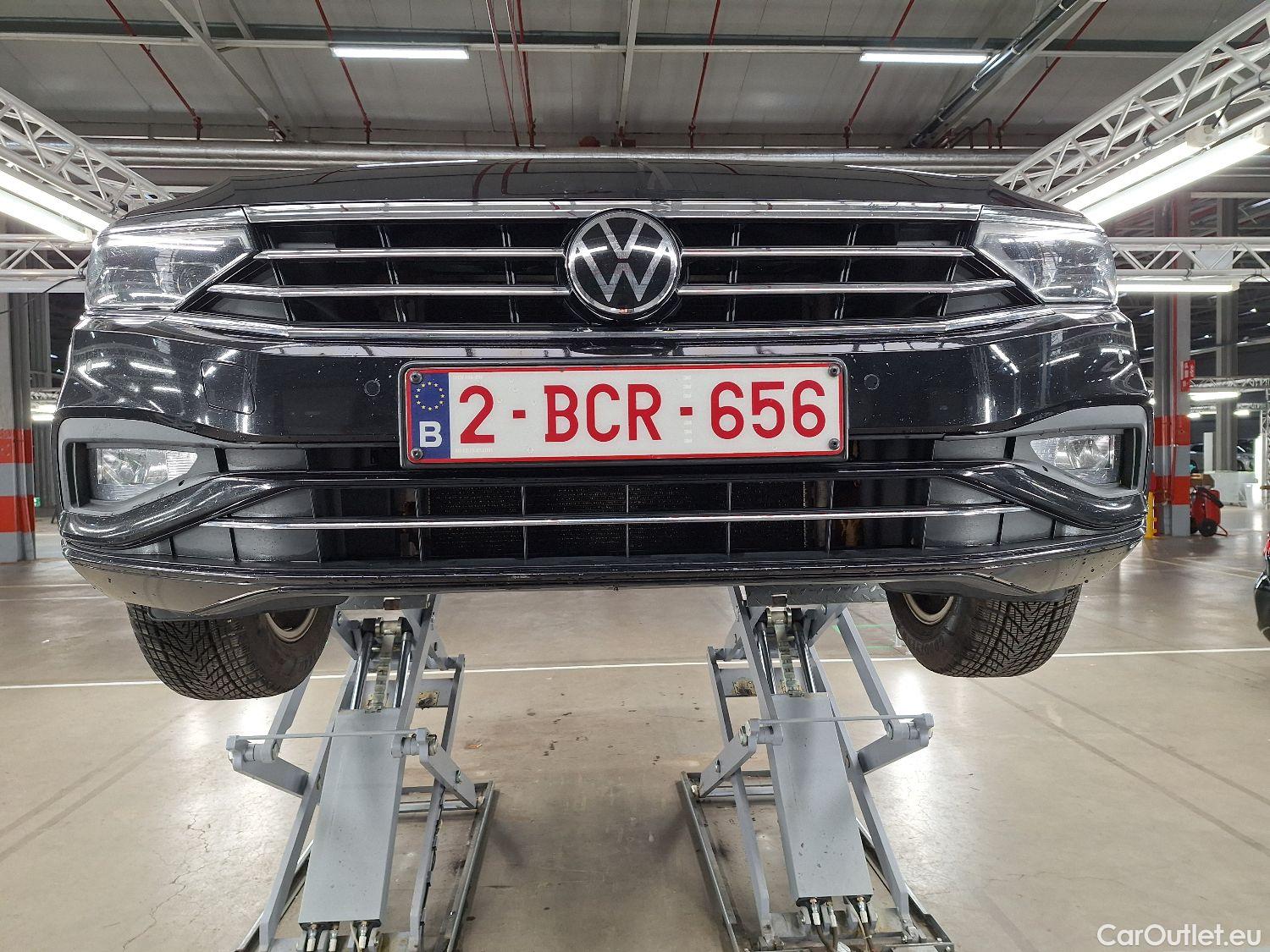  Volkswagen  Passat VW,  FL'19, Volkswagen  1.5 TSI Style Business DSG 4d #7