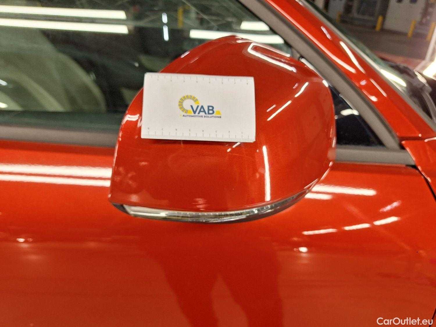  Volvo  XC 40 Volvo, XC40 '17, Volvo XC40 T3 Geartronic Momentum Pro 5d #40