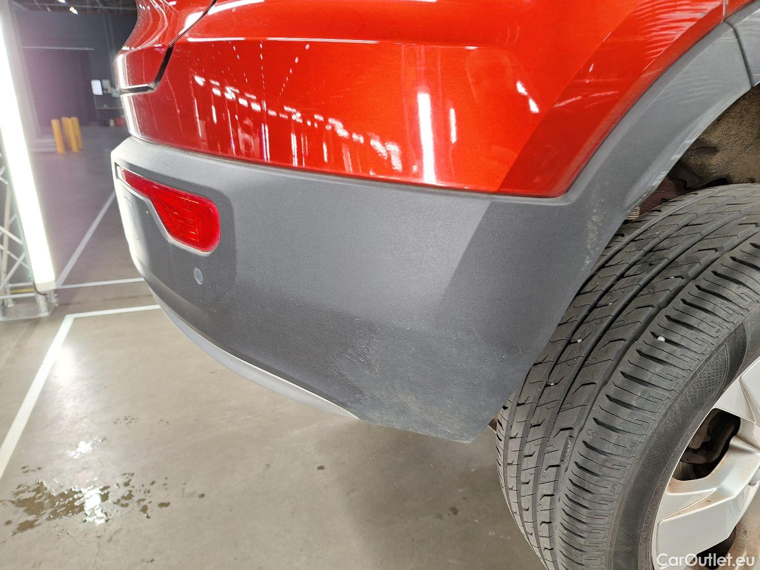  Volvo  XC 40 Volvo, XC40 '17, Volvo XC40 T3 Geartronic Momentum Pro 5d #25