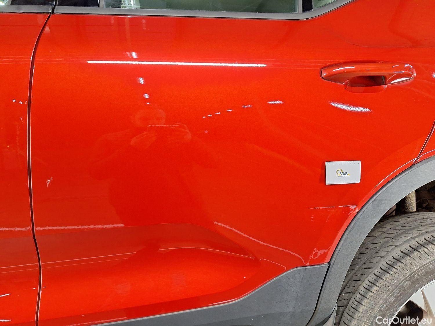  Volvo  XC 40 Volvo, XC40 '17, Volvo XC40 T3 Geartronic Momentum Pro 5d #34