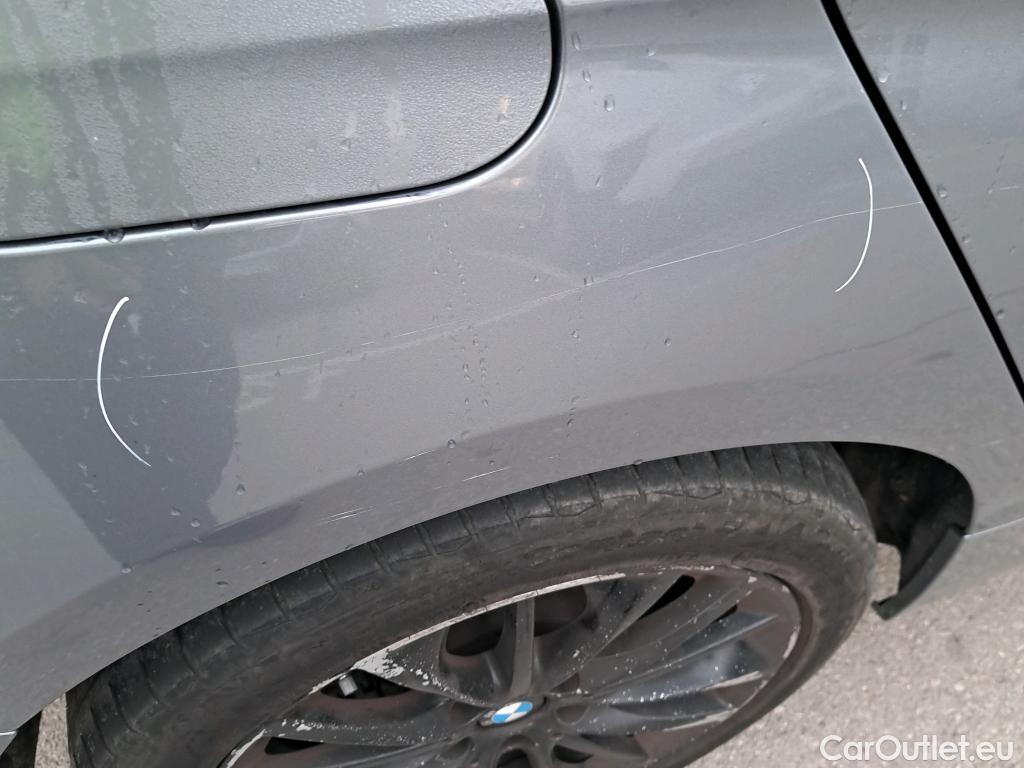  Bmw  Serie 1 BMW  / 2019 / 5P / berlina con portón 118i Corporate Auto. (AC) #27