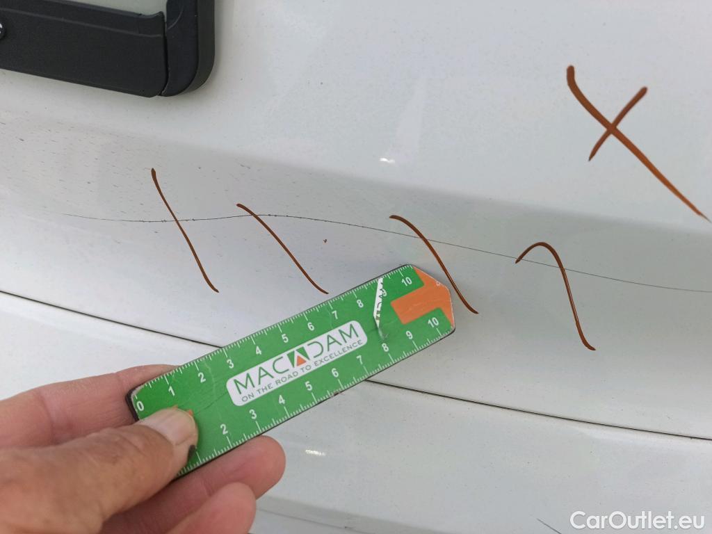  Ford  Kuga FORD  / 2016 / 5P / todoterreno 1.5 EcoBoost 88kW 4x2 Trend+ (CX) #4