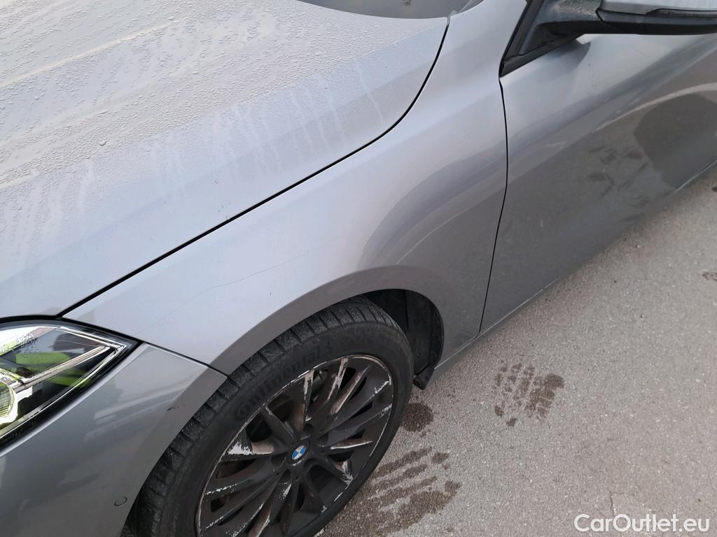  Bmw  Serie 1 BMW  / 2019 / 5P / berlina con portón 118i Corporate Auto. (AC) #38