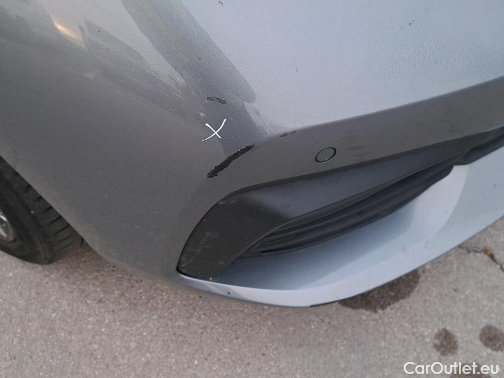  Bmw  Serie 1 BMW  / 2019 / 5P / berlina con portón 118i Corporate Auto. (AC) #43