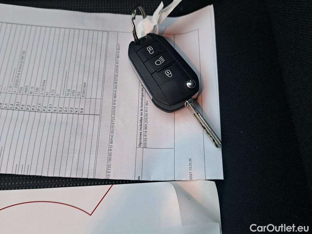  Citroen  C3 CITROEN  / 2020 / 5P / berlina con portón PureTech 60KW (83CV) Feel Pack #2