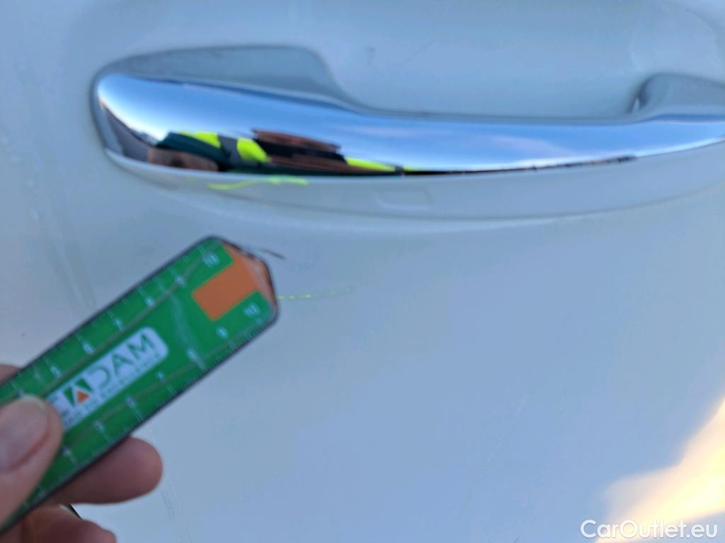  Mercedes  GLB MERCEDES-BENZ  / 2019 / 5P / todoterreno 2.0  200 D DCT 110KW (150CV) #45