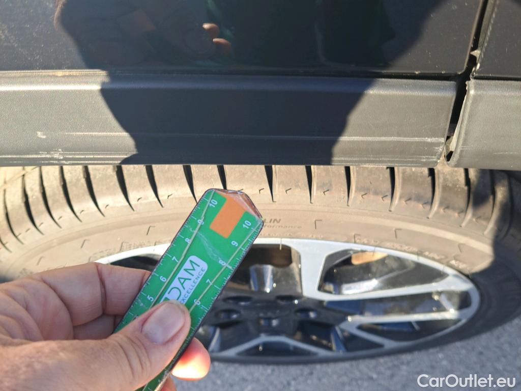  Jeep  Compass JEEP  / 2017 / 5P / todoterreno 1.3 PHEV 140kW (190CV) Limited AT AWD #42