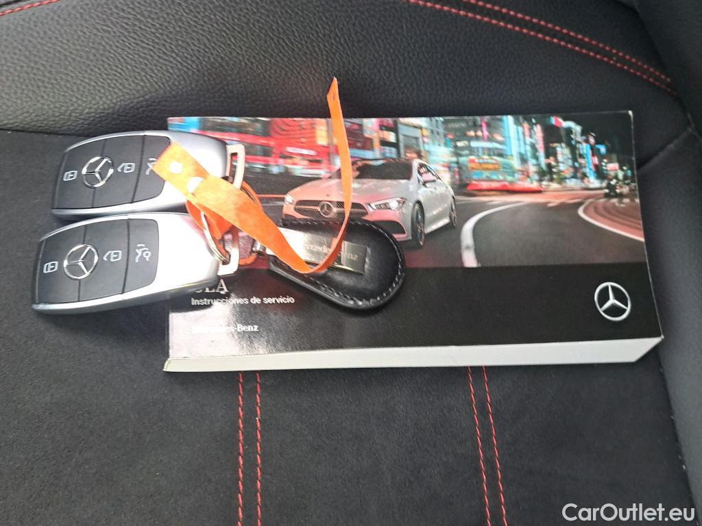  Mercedes  CLA-Klasse MERCEDES-BENZ CLA / 2019 / 4P / coupé CLA 200 #18
