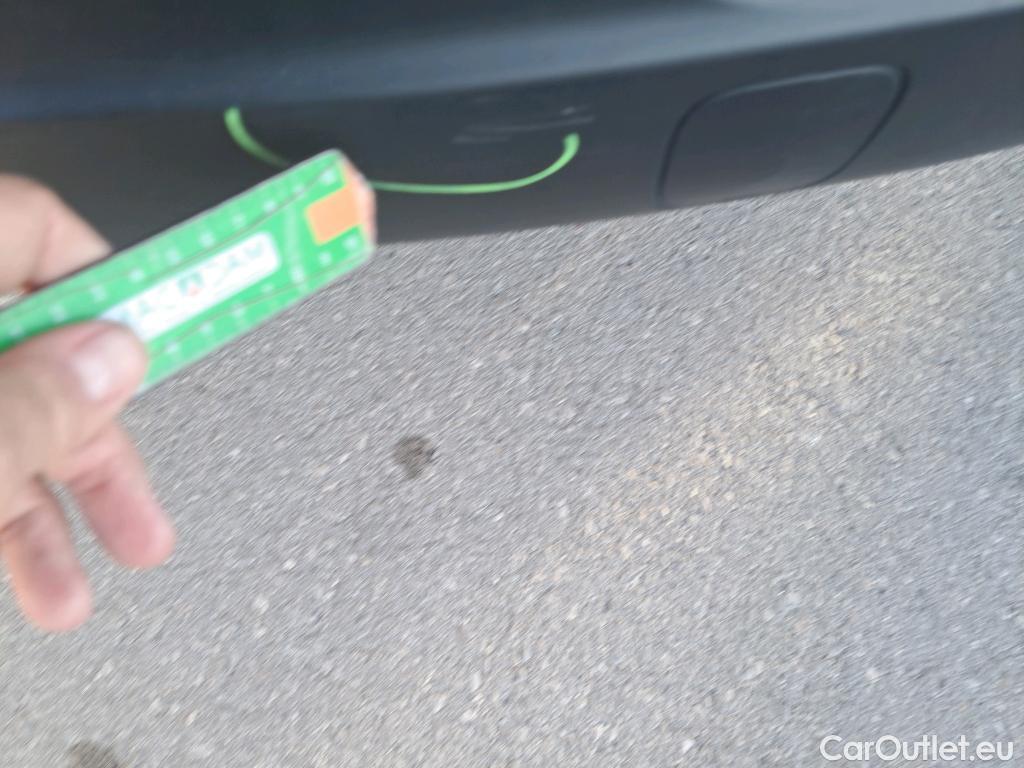  Jeep  Compass JEEP  / 2017 / 5P / todoterreno 1.3 PHEV 140kW (190CV) Limited AT AWD #19