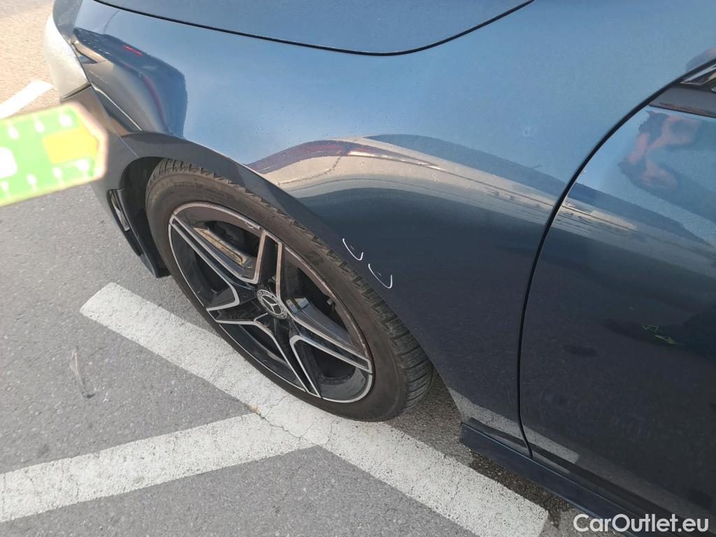  Mercedes  CLA-Klasse MERCEDES-BENZ CLA / 2019 / 4P / coupé CLA 200 #24