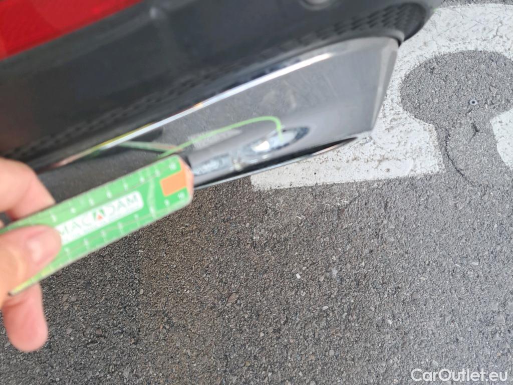  Mercedes  GLB MERCEDES-BENZ  / 2019 / 5P / todoterreno 2.0  200 D DCT 110KW (150CV) #33