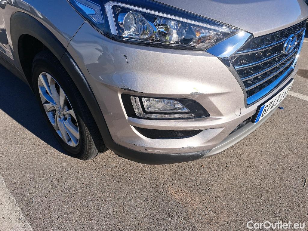  Hyundai  Tucson HYUNDAI  / 2018 / 5P / todoterreno 1.6 CRDI 85kW (116CV) 48V SLE 4X2(SP)(SL) #13
