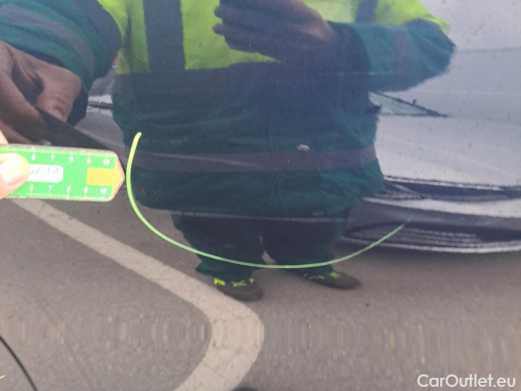  Mercedes  G-Klasee MERCEDES-BENZ GLE / 2018 / 5P / todoterreno GLE 300 d 4MATIC #13