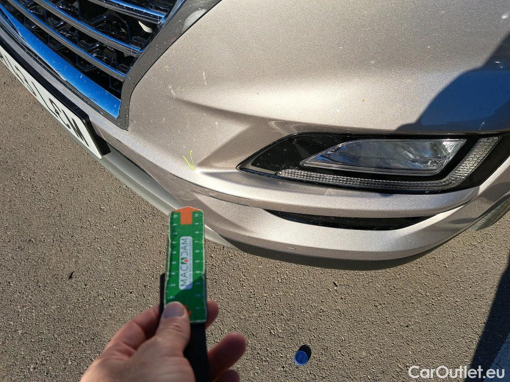  Hyundai  Tucson HYUNDAI  / 2018 / 5P / todoterreno 1.6 CRDI 85kW (116CV) 48V SLE 4X2(SP)(SL) #8