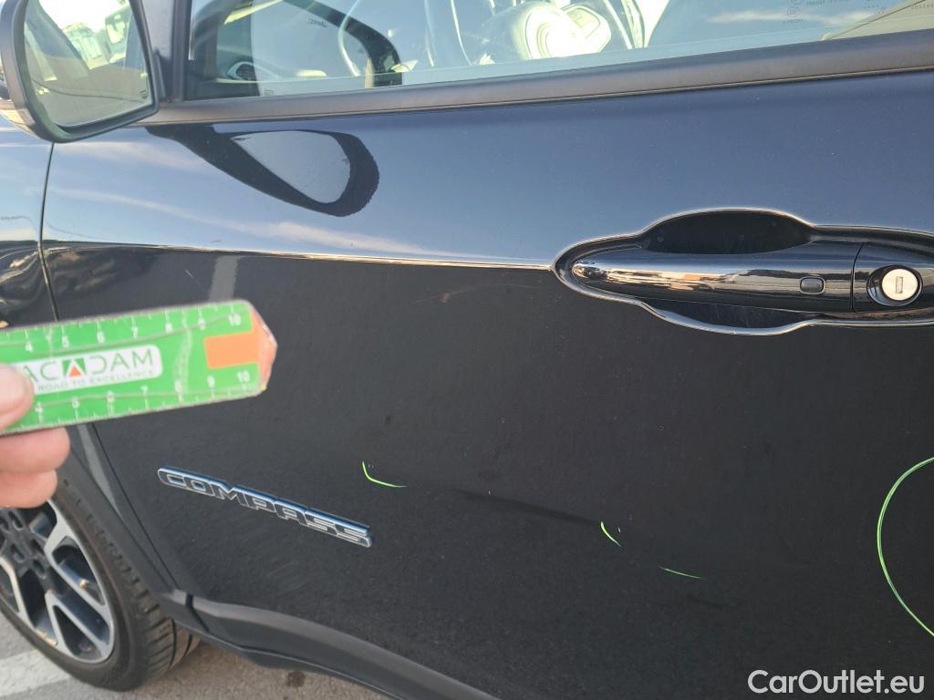  Jeep  Compass JEEP  / 2017 / 5P / todoterreno 1.3 PHEV 140kW (190CV) Limited AT AWD #15