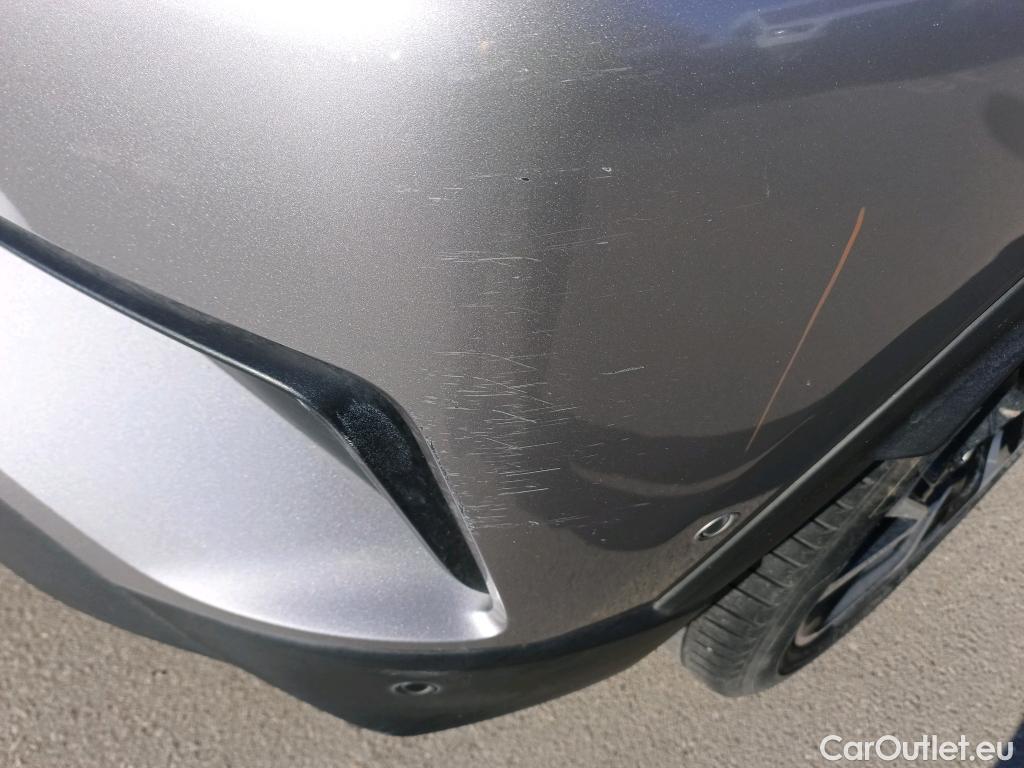  Toyota  C-HR TOYOTA  / 2016 / 5P / todoterreno 1.8 125H Advance (CX) #6