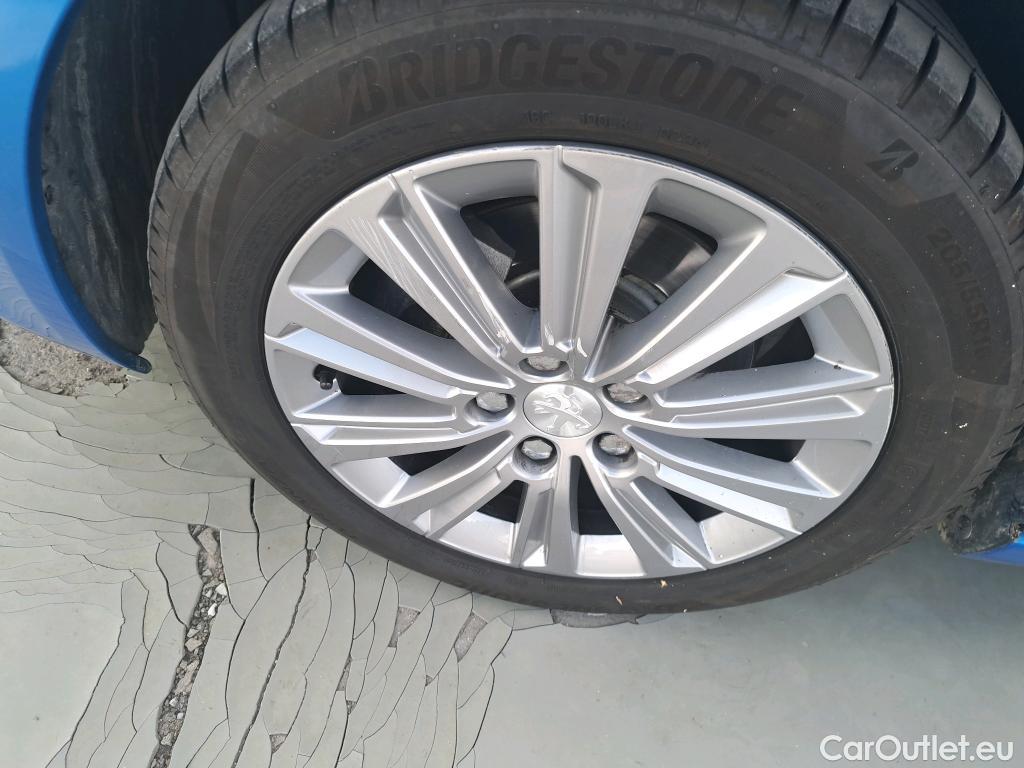  Peugeot  308 PEUGEOT  / 2017 / 5P / familiar SW Allure Pack BlueHDI 130 S&S EAT8 #19