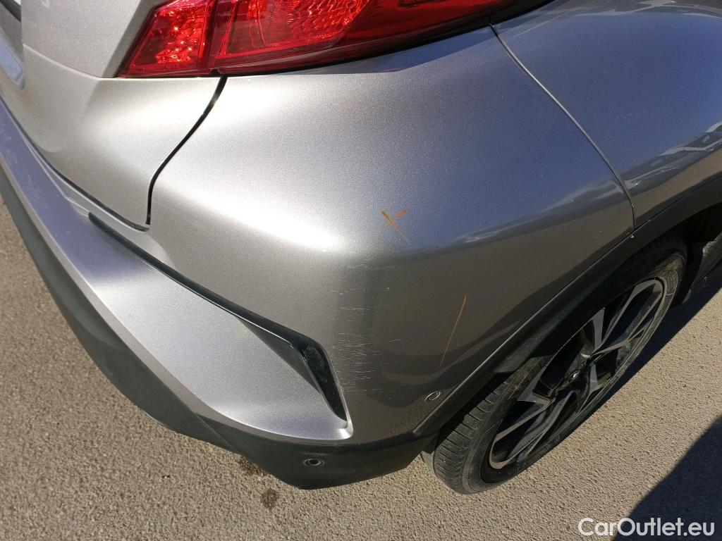  Toyota  C-HR TOYOTA  / 2016 / 5P / todoterreno 1.8 125H Advance (CX) #5