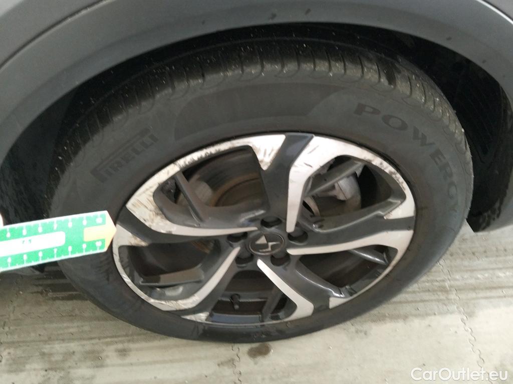  DS  DS7 DS DS 7 Crossback / 2017 / 5P / todoterreno BlueHDi DE 96kW (130CV) Auto. CHIC (AC) #10