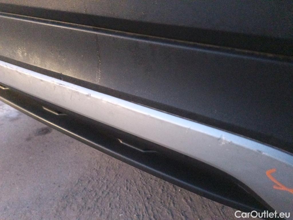  Volkswagen  T-CROSS VOLKSWAGEN  / 2018 / 5P / todoterreno Advance 1.0 TSI 81kW (110CV) DSG (AC3) #34