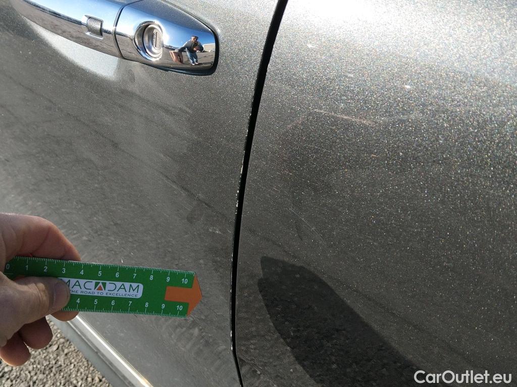  KIA  Niro KIA e- / 2016 / 5P / crossover e- 150kW (204CV) Drive (Long Range) #13