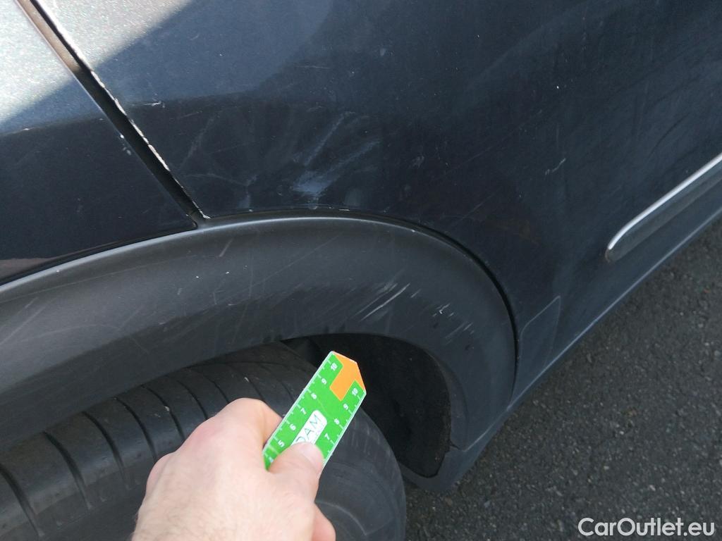  KIA  Niro KIA  1.6 GDi PHEV 104kW (141CV) Drive #34