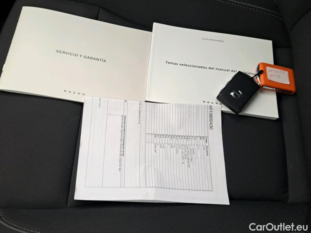  Volvo  XC 40 VOLVO XC40 / 2017 / 5P / todoterreno 1.5 T5 Twin Recharge Inscription Ex Auto #14