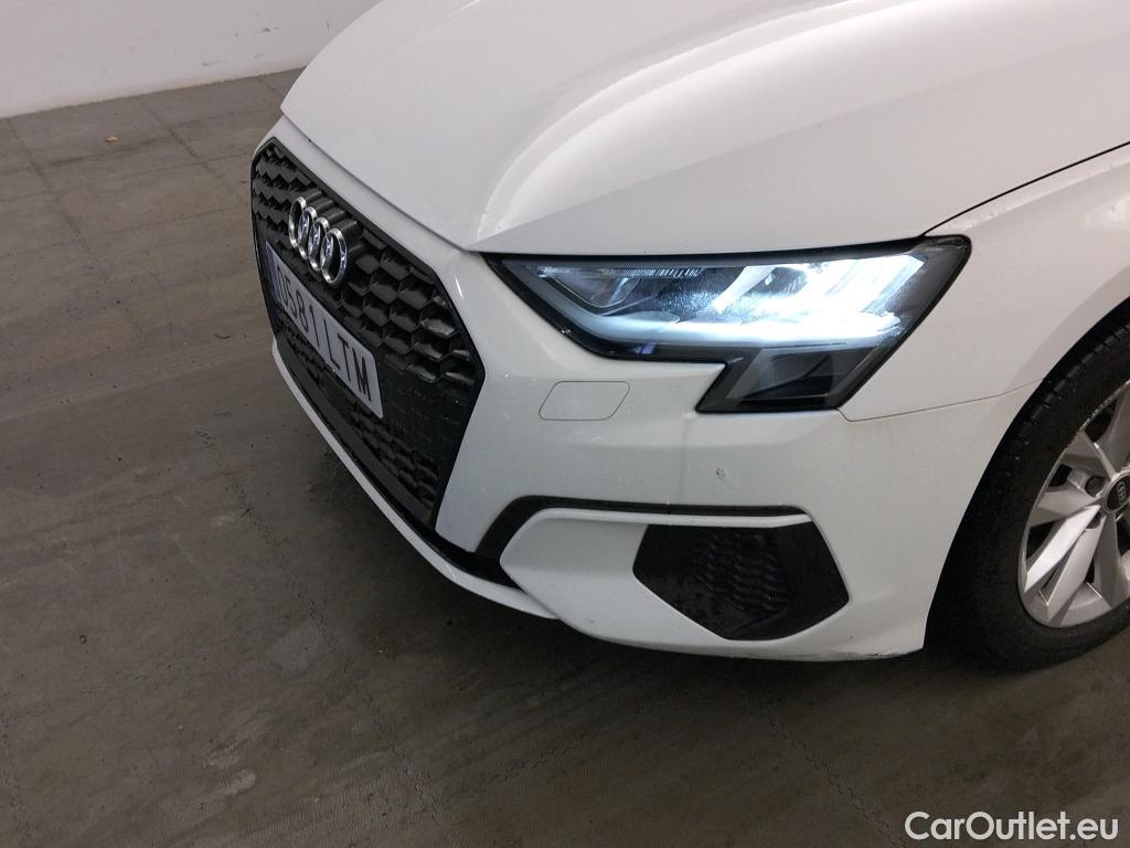  Audi  A3 AUDI  / 2020 / 5P / berlina con portón Sportback 30 TFSI 81kW (110CV) S tronic #15
