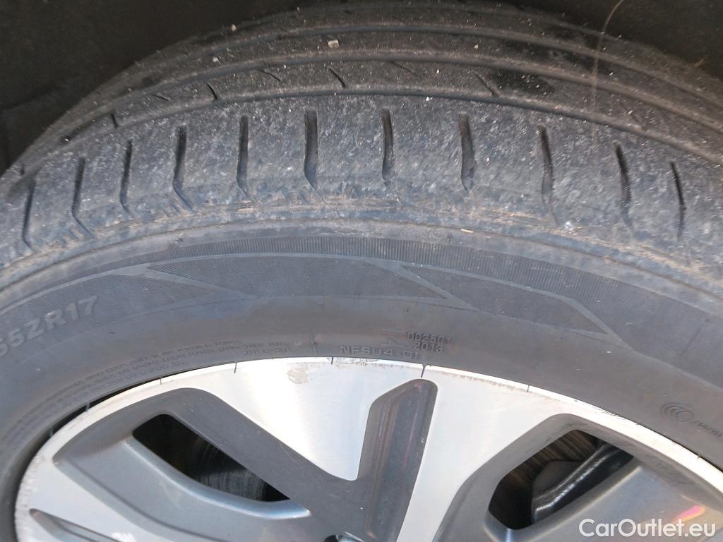  KIA  Niro KIA e- / 2016 / 5P / crossover e- 150kW (204CV) Drive (Long Range) #6