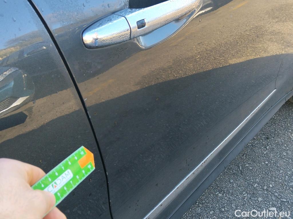  KIA  Niro KIA e- / 2016 / 5P / crossover e- 150kW (204CV) Drive (Long Range) #51