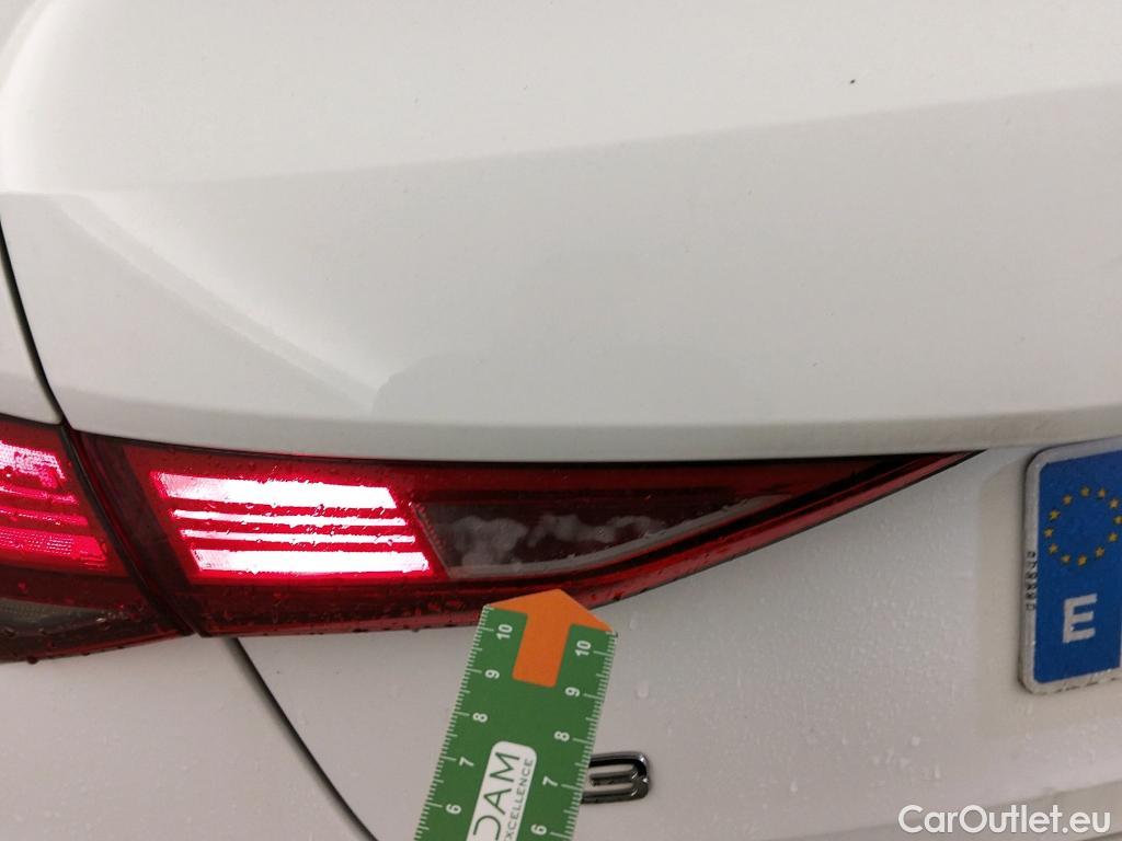  Audi  A3 AUDI  / 2020 / 5P / berlina con portón Sportback 30 TFSI 81kW (110CV) S tronic #4