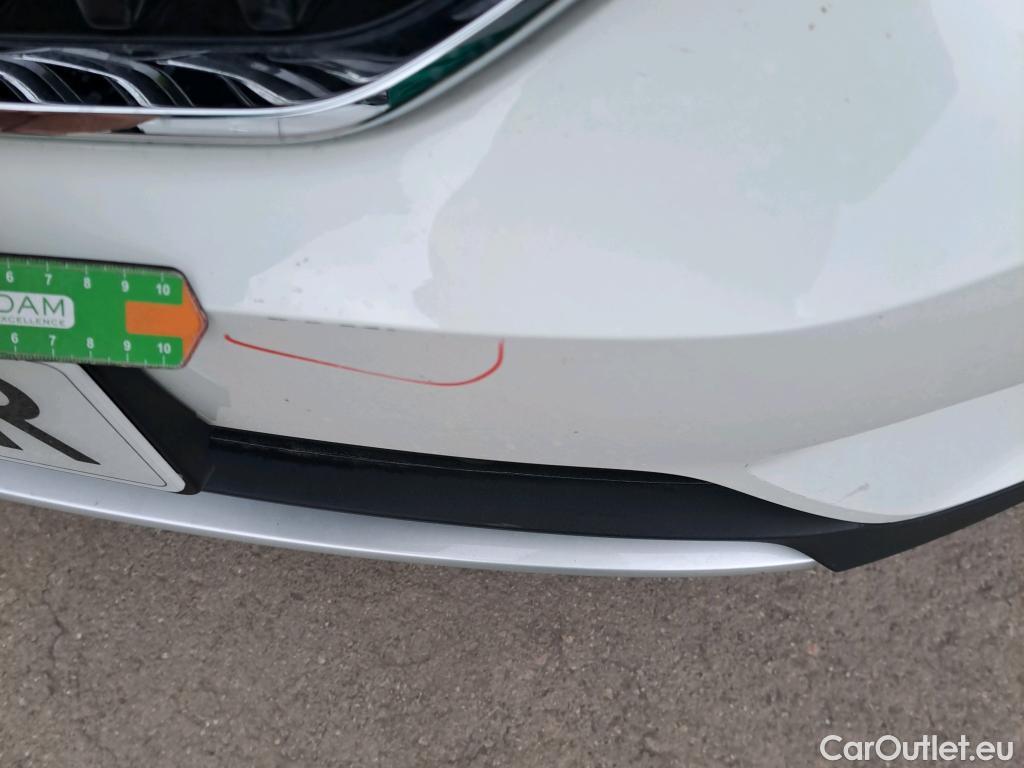  Volvo  XC 40 VOLVO XC40 / 2017 / 5P / todoterreno 1.5 T5 Twin Recharge Inscription Ex Auto #17