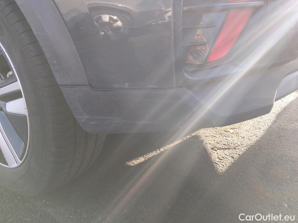  KIA  Niro KIA  1.6 GDi PHEV 104kW (141CV) Drive #25