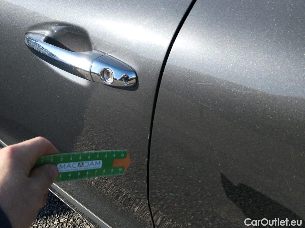  KIA  Niro KIA  / 2019 / 5P / crossover 1.6 GDi HEV 104kW (141CV) Drive #18