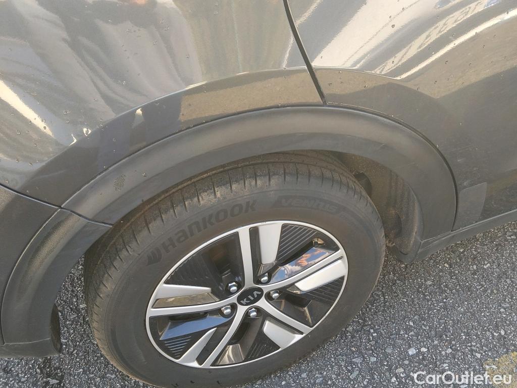 KIA  Niro KIA  / 2019 / 5P / crossover 1.6 GDi HEV 104kW (141CV) Drive #15