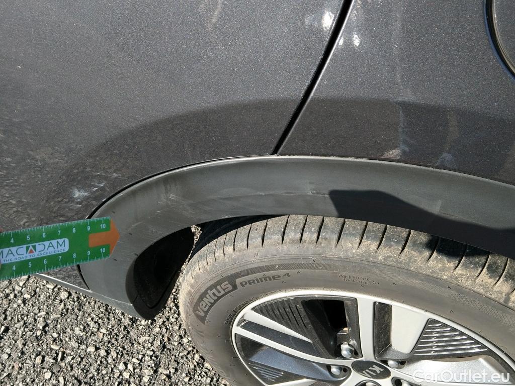  KIA  Niro KIA  / 2019 / 5P / crossover 1.6 GDi HEV 104kW (141CV) Drive #14