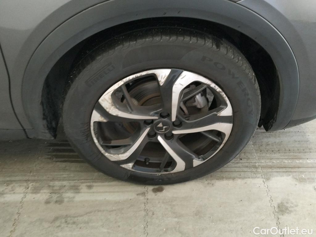  DS  DS7 DS DS 7 Crossback / 2017 / 5P / todoterreno BlueHDi DE 96kW (130CV) Auto. CHIC (AC) #9